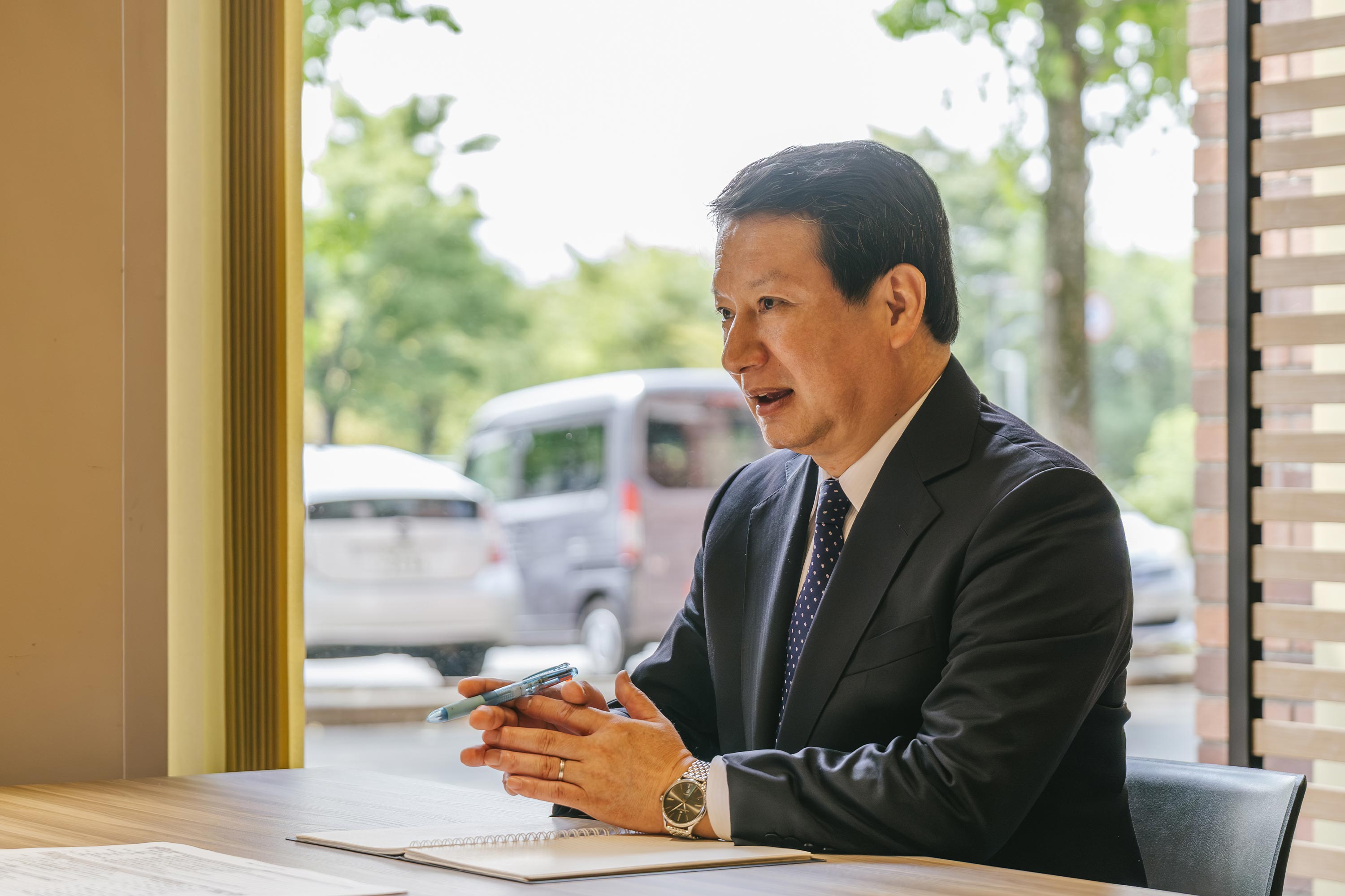 山梨県中小企業活性化協議会｜債務問題に一人で悩む経営者様へ